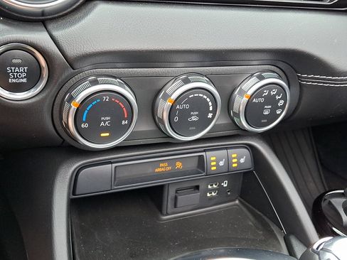 Used 2022 MAZDA MX-5 Miata Grand Touring w/ Appearance Package image 14