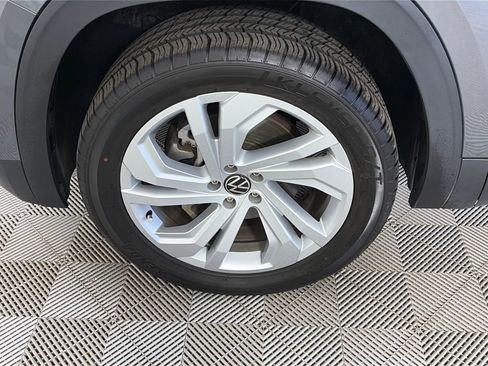 Used 2022 Volkswagen Atlas SE image 8