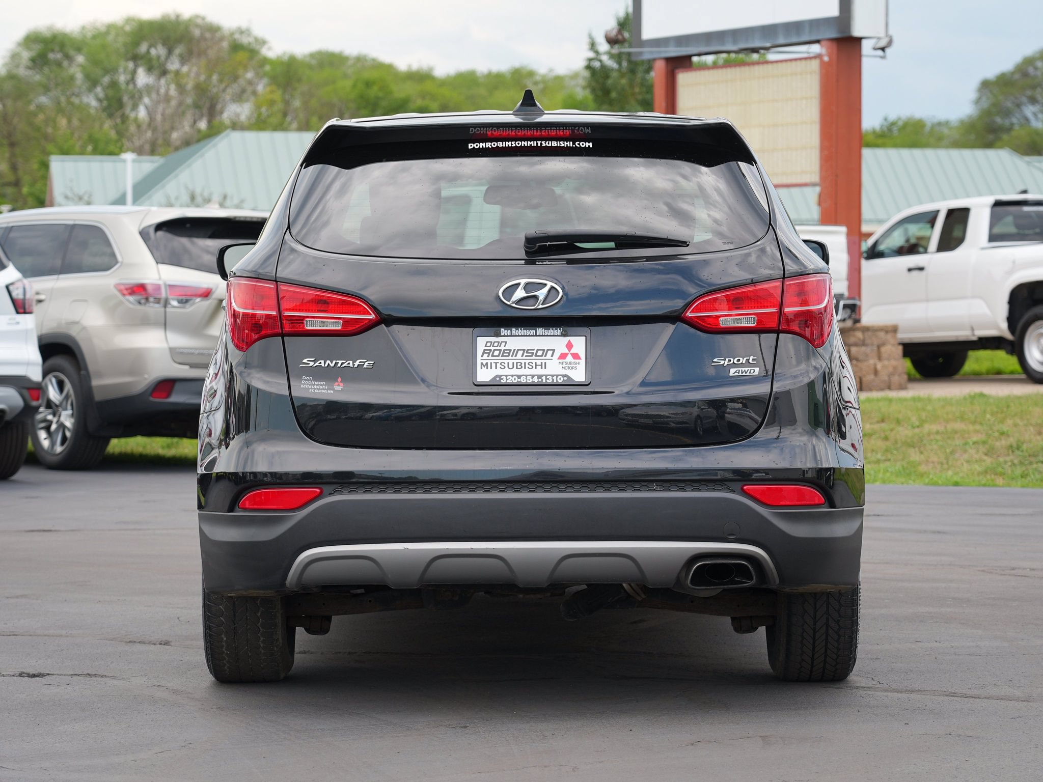 Used 2014 Hyundai Santa Fe Sport AWD/4WD image 4
