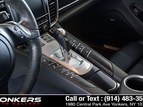 Used 2016 Porsche Panamera 4 Edition AWD/4WD image 44