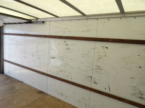 Used 2021 Ford E-350 and Econoline 350 Super Duty RWD image 34
