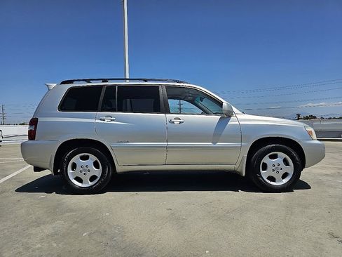 Used 2006 Toyota Highlander Limited FWD image 9