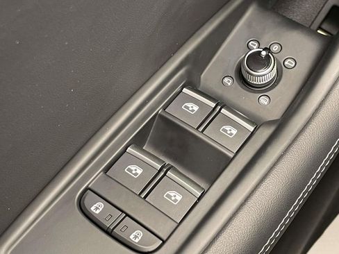 Used 2023 BMW X5 M w/ Competition Package AWD/4WD image 79