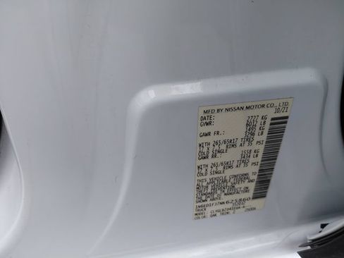 Used 2022 Nissan Frontier SV w/ Technology Package RWD image 31