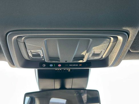 New 2026 GMC Sierra 1500 Elevation image 29