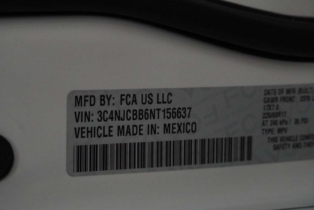 Used 2022 Jeep Compass Latitude FWD image 43