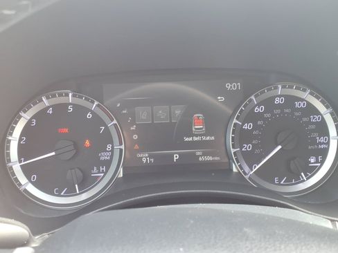Used 2023 Toyota Highlander LE FWD image 20