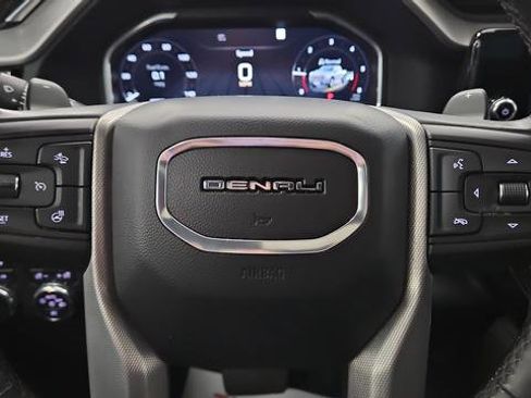 Used 2023 GMC Sierra 1500 Denali w/ Denali Reserve Package AWD/4WD image 17