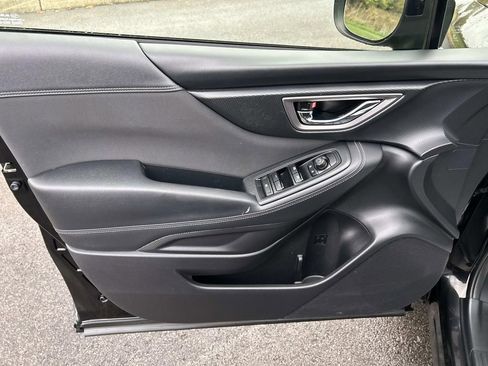 Used 2022 Subaru Forester Premium image 24