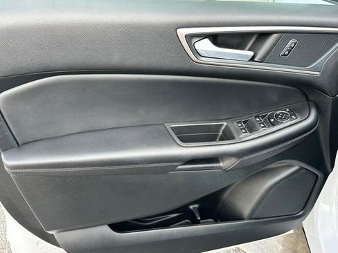 Used 2024 Ford Edge SEL image 22