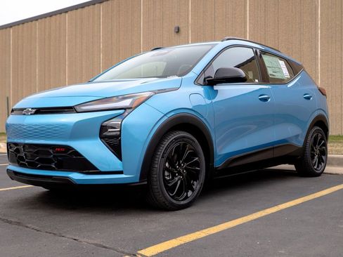 New 2027 Chevrolet Bolt RS FWD image 4
