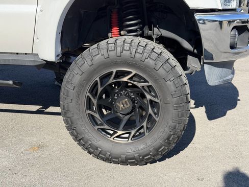 Used 2016 Ford F350 Lariat w/ Lariat Ultimate Package image 17