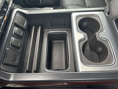 Used 2015 GMC Sierra 1500 SLT w/ SLT Crew Cab Value Package image 32