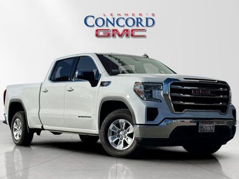 Used 2020 GMC Sierra 1500 SLE w/ SLE Value Package image 2