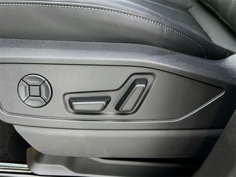 New 2025 Audi Q5 Premium Plus image 20