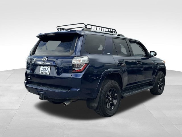 Used 2021 Toyota 4Runner SR5 AWD/4WD image 27