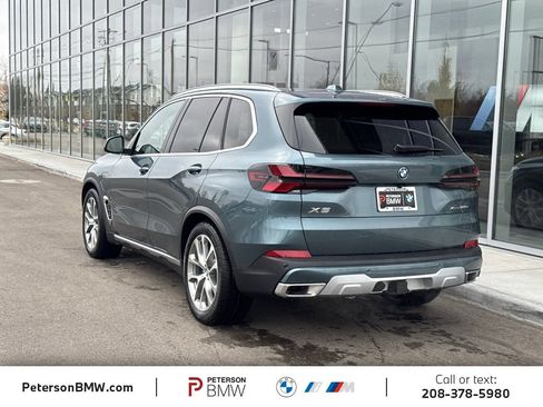 New 2026 BMW X5 xDrive50e image 4