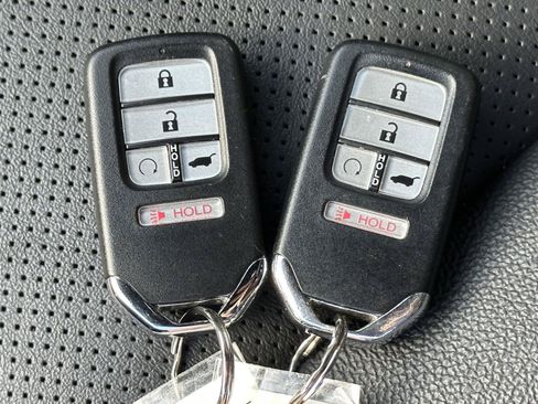 Used 2023 Honda Passport EX-L image 14