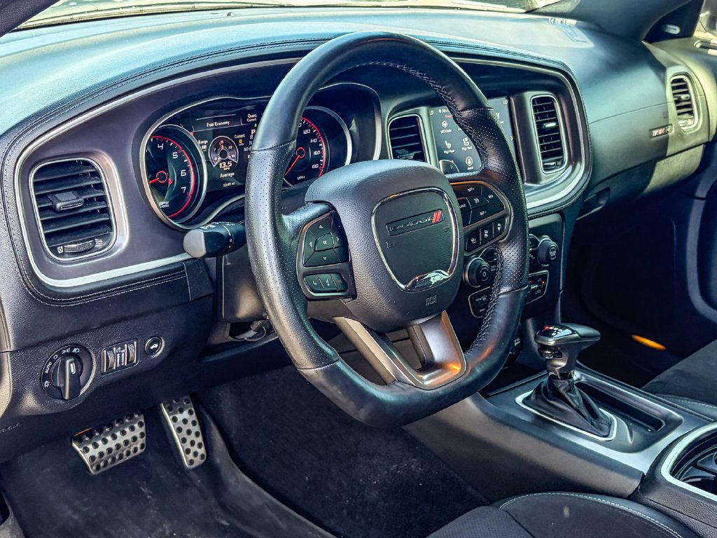 Used 2022 Dodge Charger Scat Pack RWD image 8