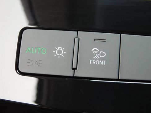Used 2021 Audi e-tron Premium w/ Convenience Plus Package AWD/4WD image 29