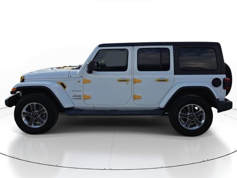 Used 2018 Jeep Wrangler Unlimited Sahara w/ LED Lighting Group image 3
