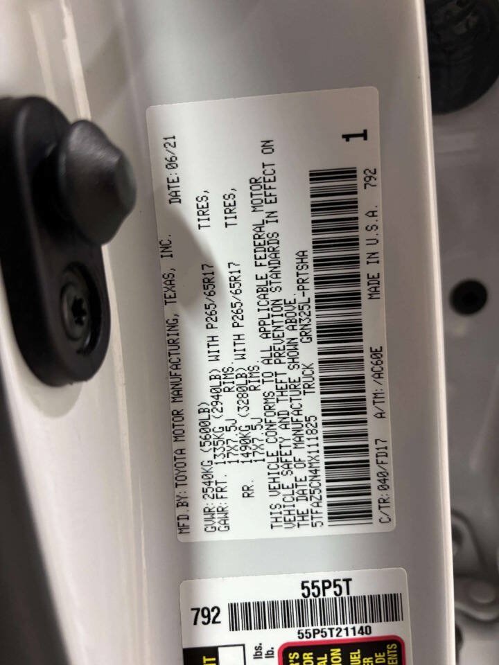 Used 2021 Toyota Tacoma TRD Sport RWD image 36
