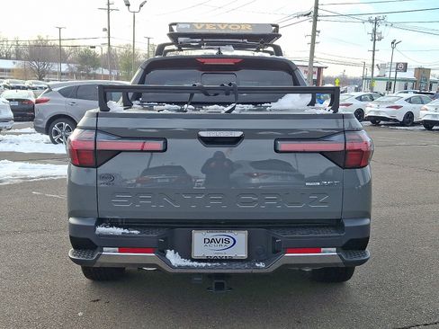 Used 2024 Hyundai Santa Cruz Limited image 5