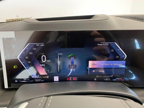 Used 2025 BMW X7 xDrive40i w/ Premium Package image 19