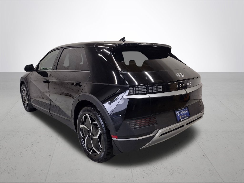 Certified 2023 Hyundai Ioniq 5 SEL w/ Cargo Package AWD/4WD image 13