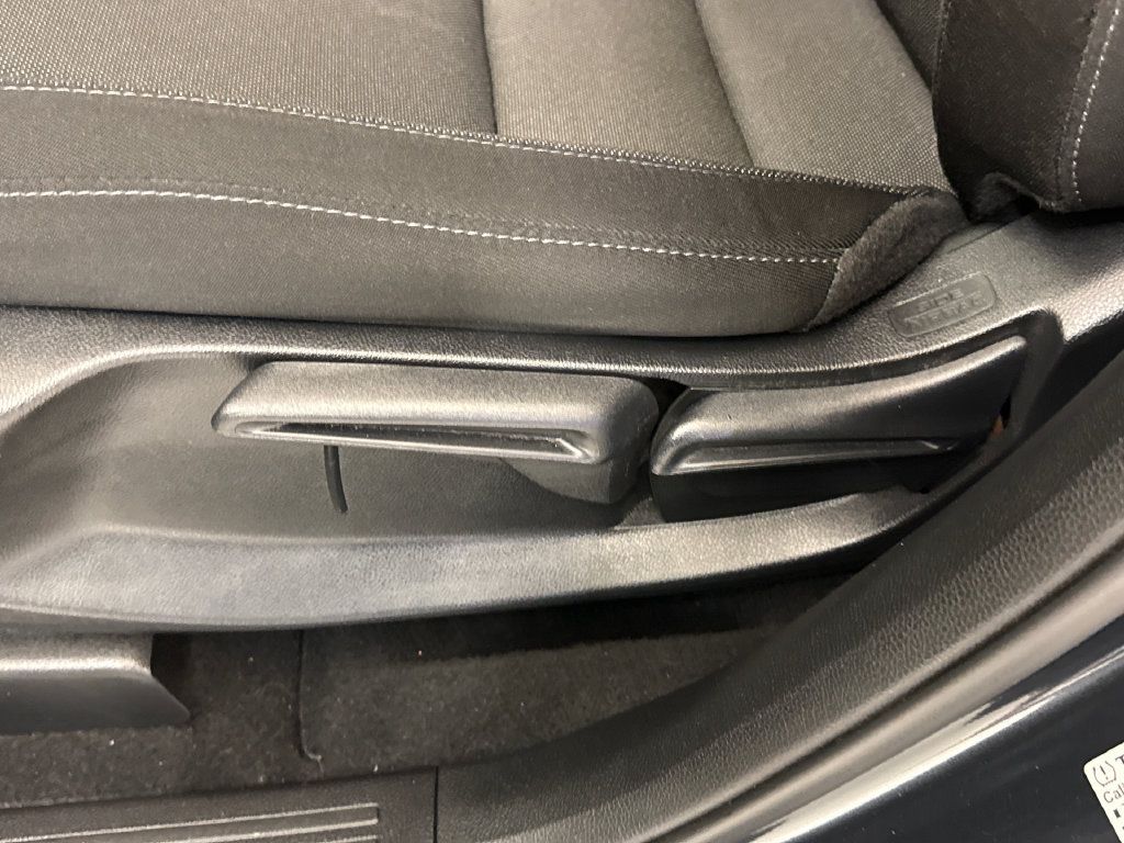 Used 2023 Honda CR-V LX image 20