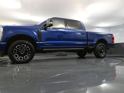 Used 2026 Ford F250 Platinum w/ FX4 Off-Road Package AWD/4WD image 59