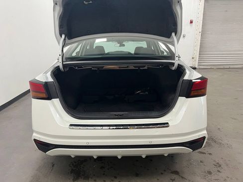 Used 2023 Nissan Altima 2.5 SV image 16