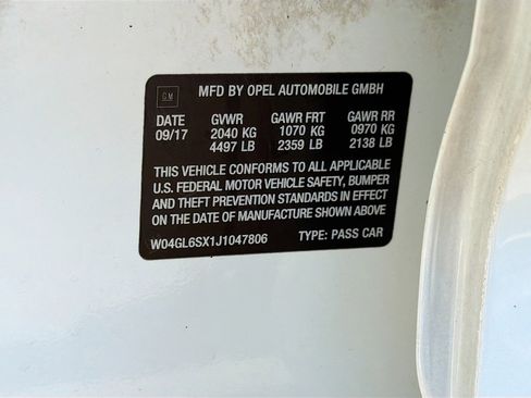 Used 2018 Buick Regal Preferred w/ Sights and Sounds Package FWD image 40