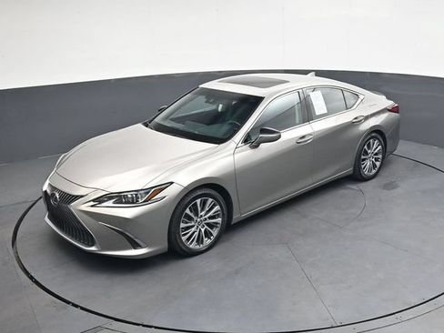 Used 2019 Lexus ES 350 w/ Premium Package FWD image 30