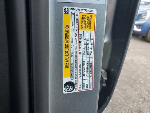 New 2026 GMC Sierra 3500 AT4 AWD/4WD image 33