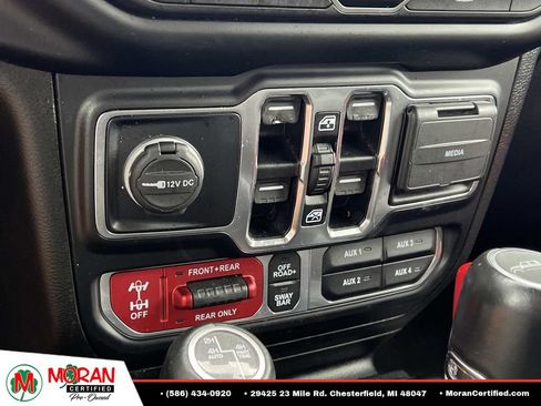 Used 2022 Jeep Gladiator Rubicon w/ LED Lighting Group AWD/4WD image 23