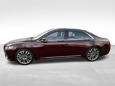 Used 2017 Lincoln Continental Select w/ Climate Package AWD/4WD image 1
