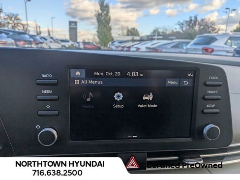 Certified 2023 Hyundai Elantra SEL image 18