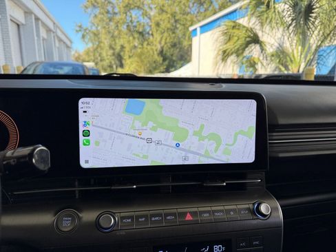 Used 2025 Hyundai Kona SEL image 20