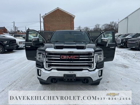 Used 2022 GMC Sierra 2500 SLT w/ X31 Off-Road Package image 8