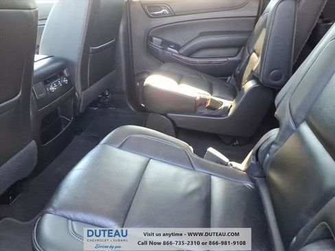 Used 2020 Chevrolet Suburban LT w/ Luxury Package image 11