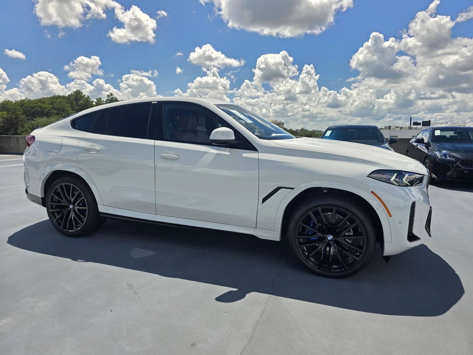 New 2027 BMW X6 xDrive40i w/ Climate Comfort Package AWD/4WD image 24