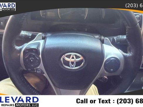 Used 2012 Toyota Camry SE FWD image 15