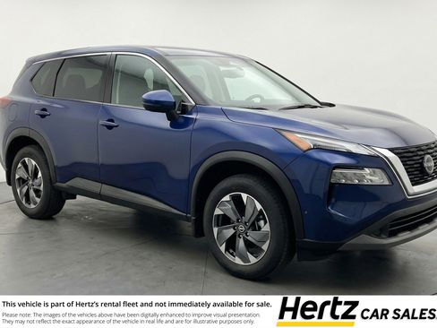 Used 2025 Nissan Rogue SV AWD/4WD image 1