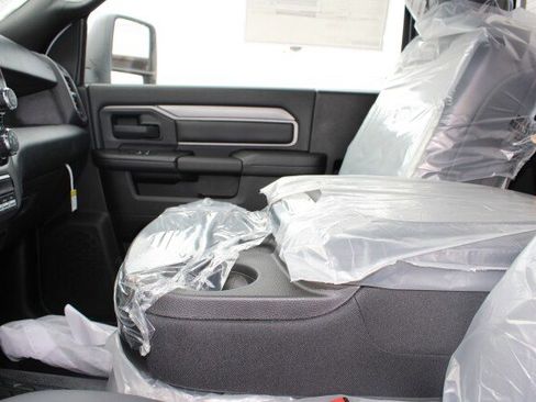 New 2025 RAM 5500 Tradesman image 43