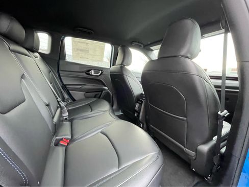 New 2026 Jeep Compass Limited image 25