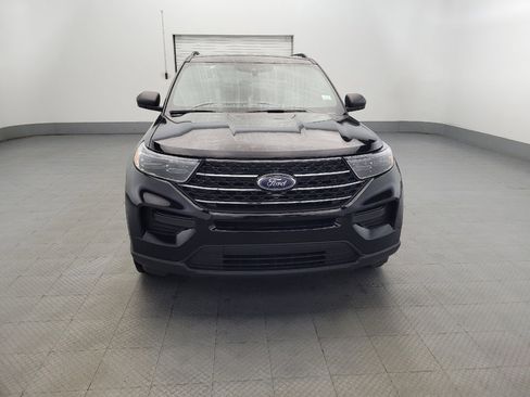 Used 2020 Ford Explorer XLT w/ Comfort Package image 14