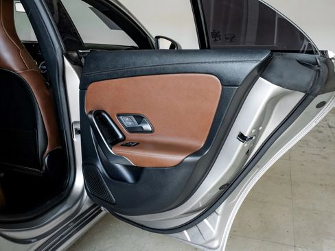 Used 2020 Mercedes-Benz CLA 250 image 50