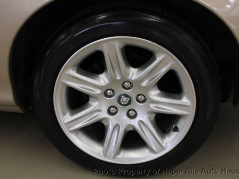 Used 2002 Jaguar XK8 Convertible RWD image 43