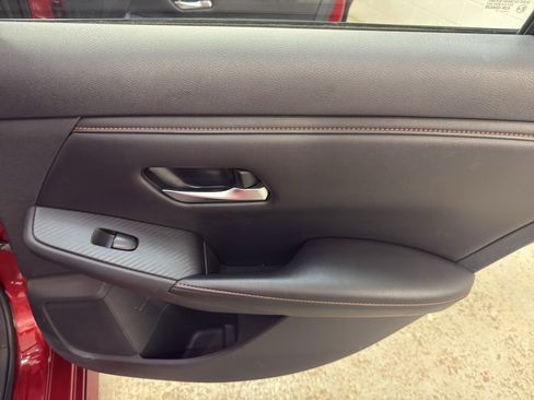 Used 2021 Nissan Sentra SR image 24